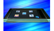 Colour touch panels with vandal-resistant 15mm glass